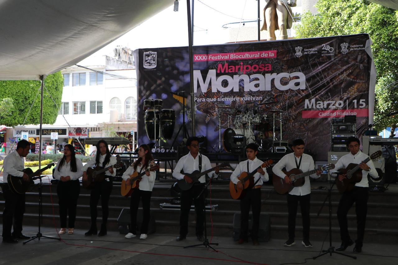 ​El Gobierno Municipal y la secretaria de Cultura del Estado de Michoacán, presentaron programa socio cultural