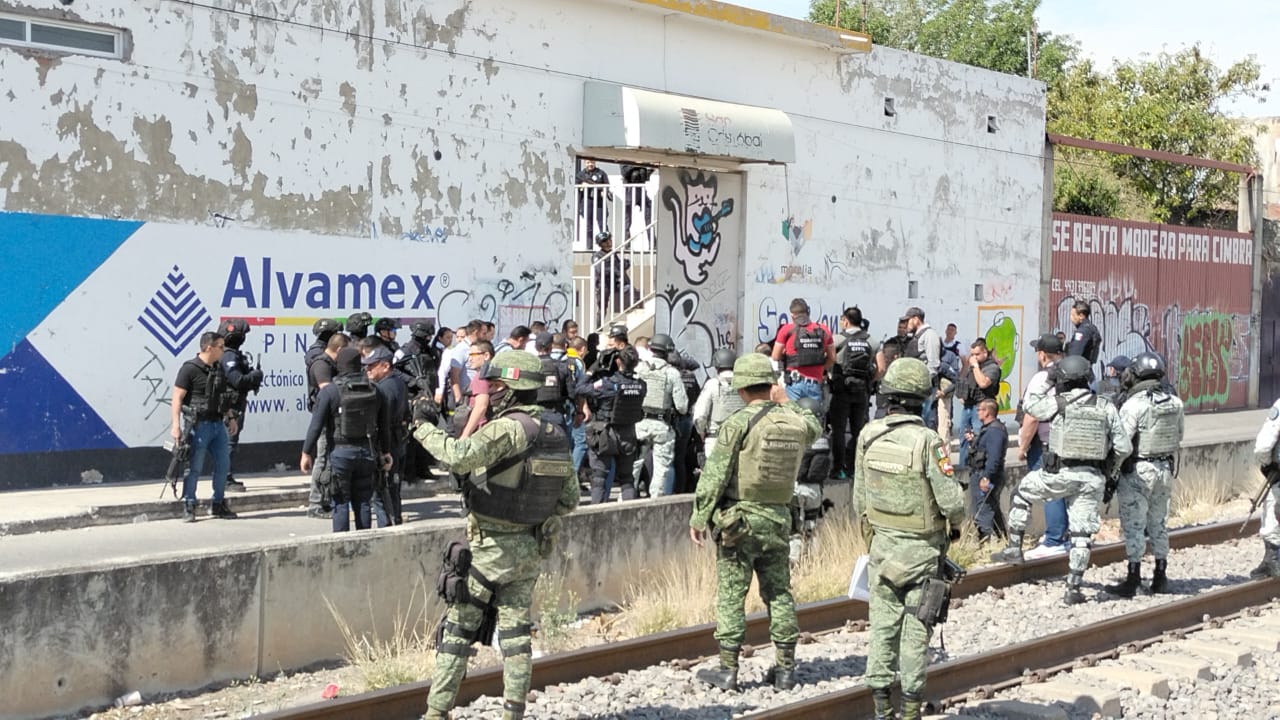 Enfrentamiento en Morelia: Choque Armado Deja Cuatro Policías Heridos y Cinco Detenidos