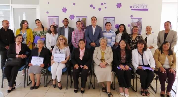 En Unidad Profesional inauguran exposición fotográfica «Mujer fuente de paz»