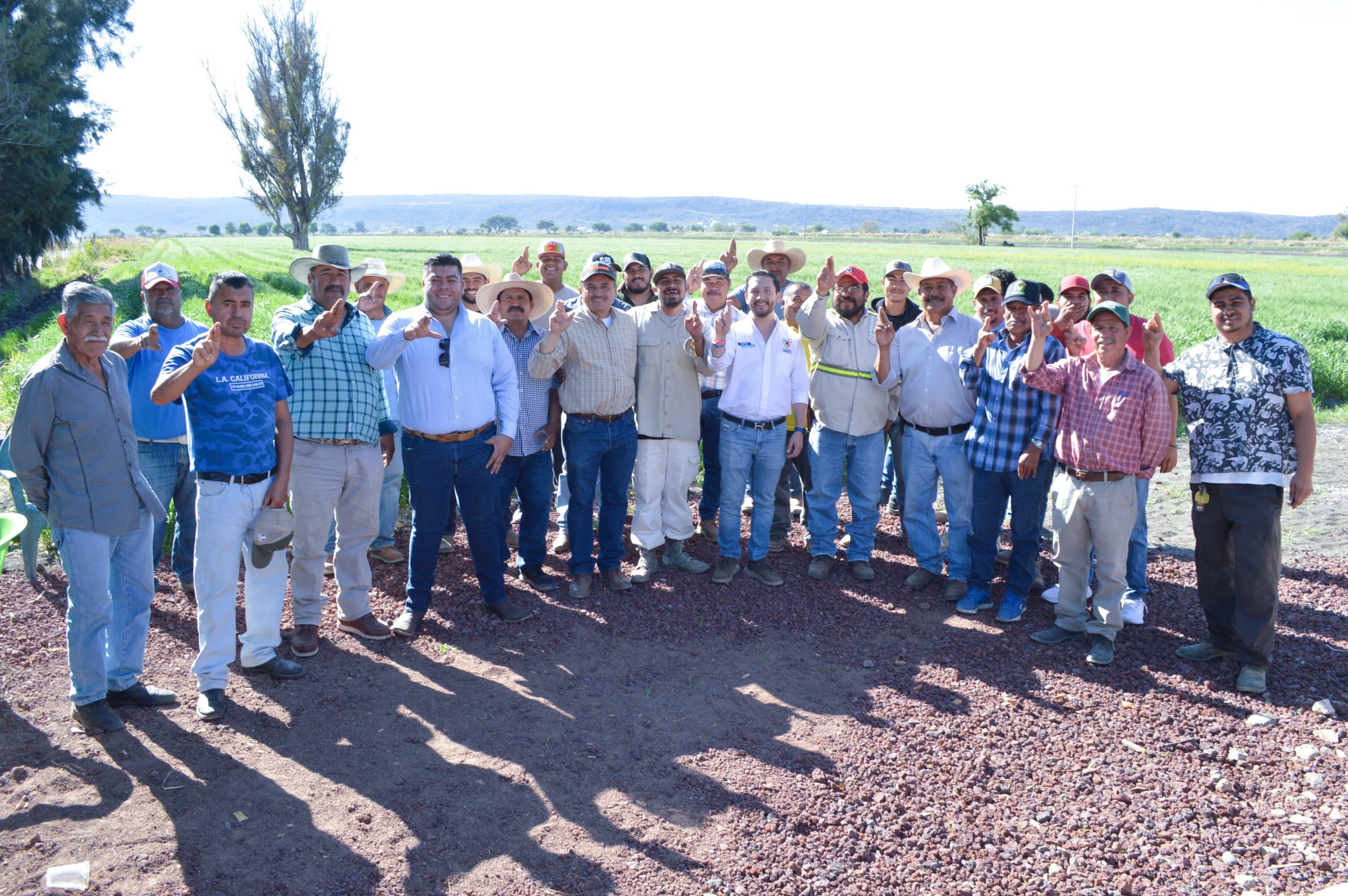 Michoacán necesita un ambiente empresarial próspero y dinámico: Beto Lucatero
