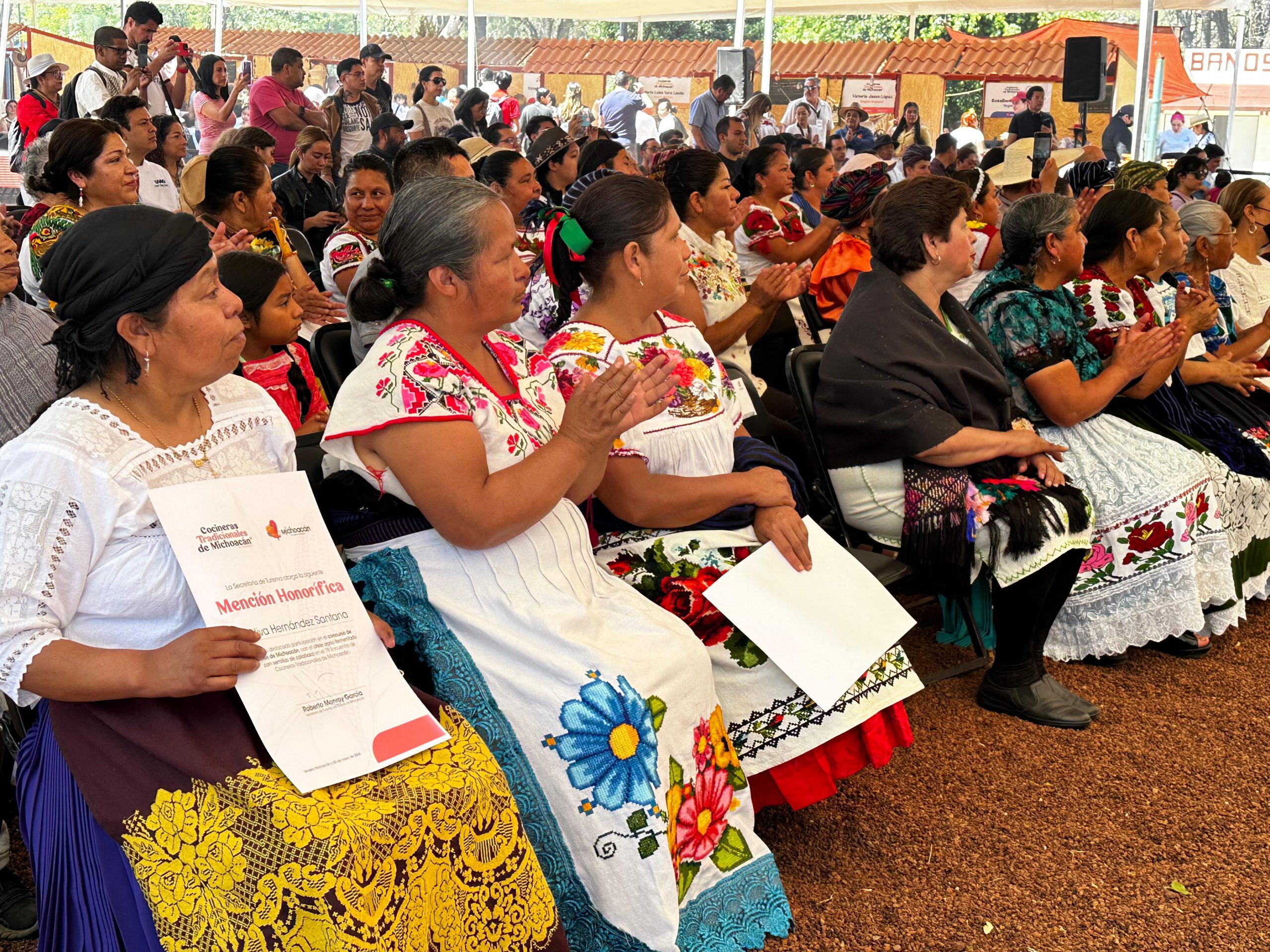 Atole de nurite de Uruapan, gana el concurso en el 19 Encuentro de Cocineras Tradicionales