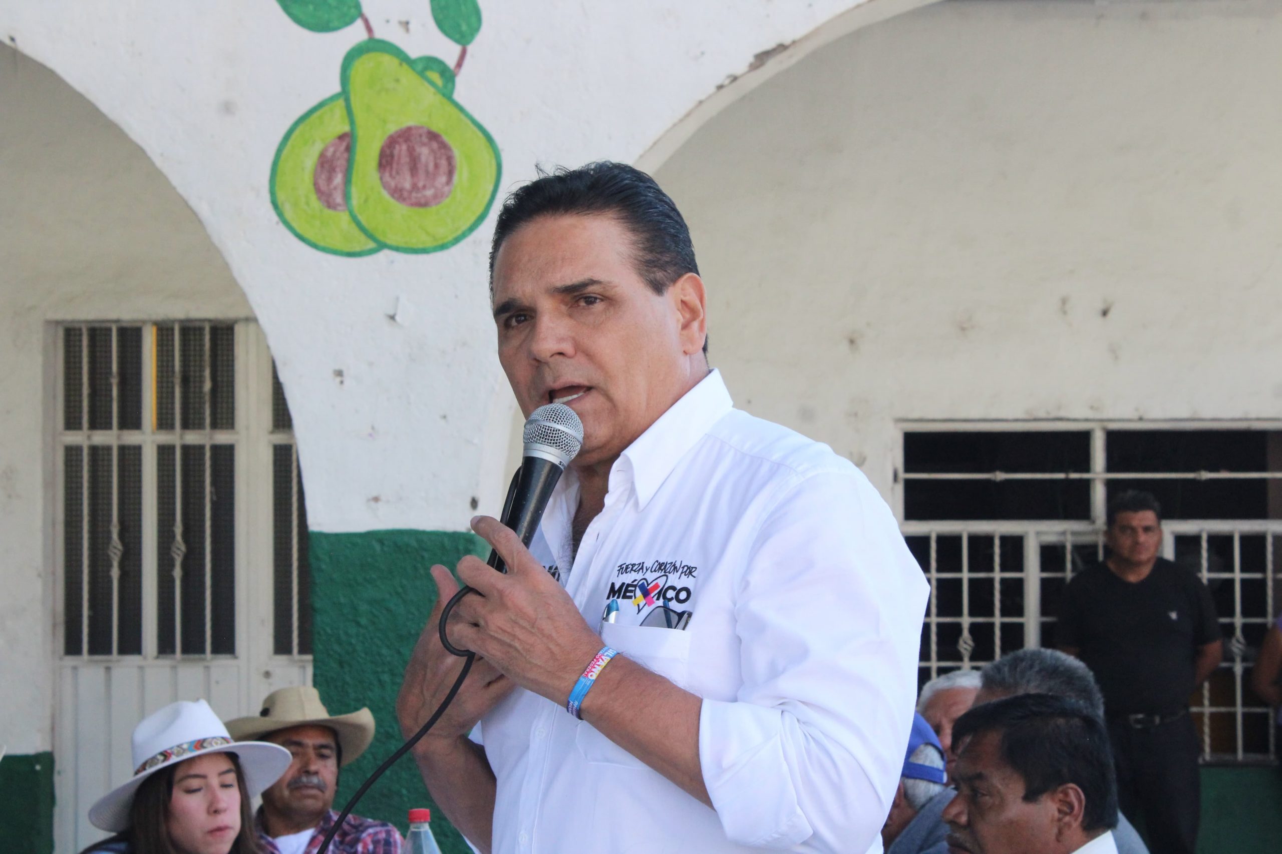 Desde el inicio de mi carrera he trabajado para el oriente: Silvano Aureoles