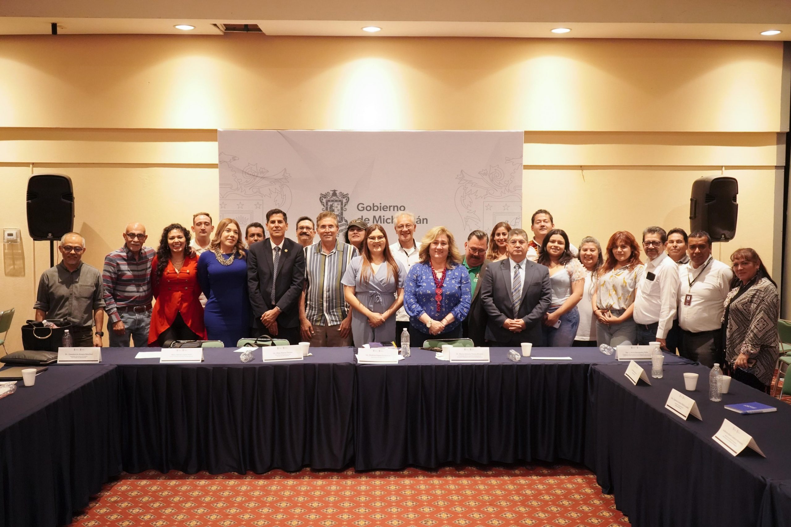 Michoacán apoya a paisanos afectados por ley antiinmigrante de Texas