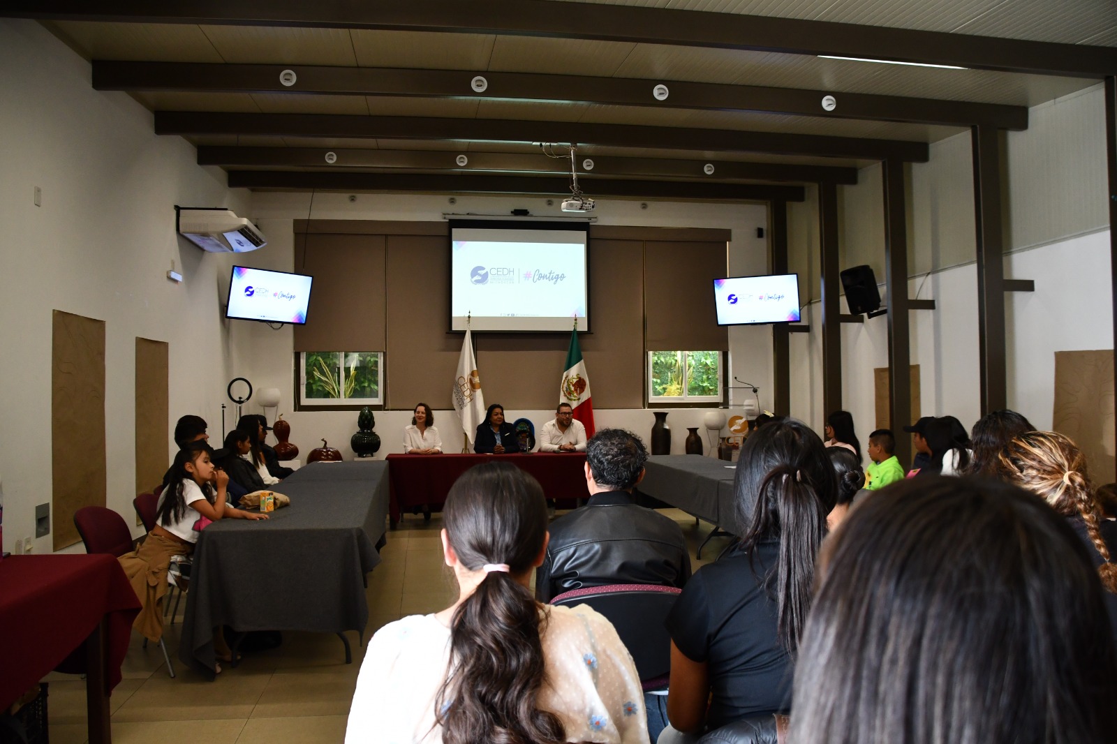 Niñas y niños eligen a representante estatal ante el DIF Nacional