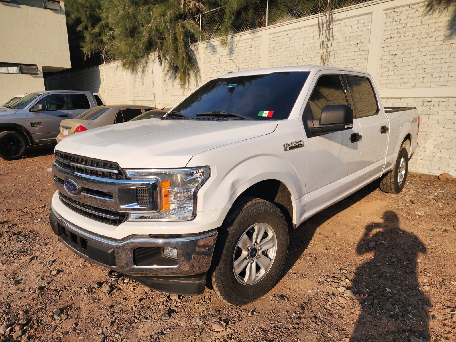 En apoyo a la embajada de EE.UU, recupera FGE cuatro vehículos robados e ingresados a México ilegalmente