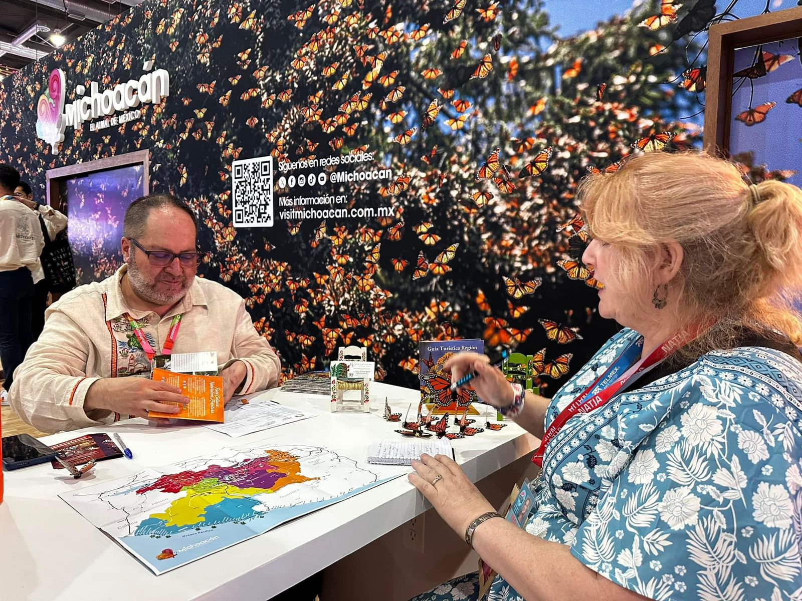 Pabellón de Michoacán enamora al Tianguis Turístico de Acapulco