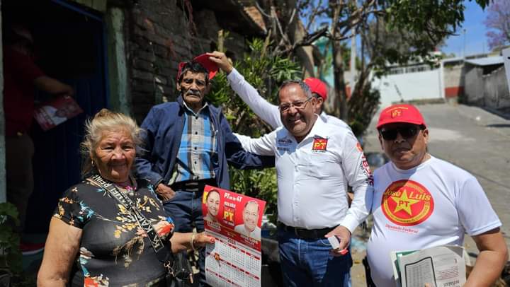 José Luis Téllez, quien se postula como candidato a la Diputación Federal por el Distrito 06, se reunió con los ciudadanos del municipio de Álvaro Obregón para escuchar sus inquietudes.
