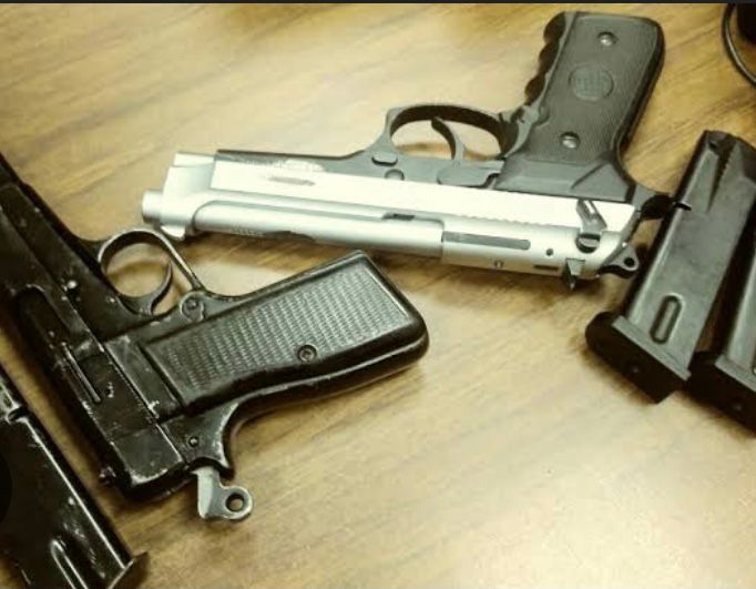 POR PORTACIÓN DE ARMA DE FUEGO FGR OBTIENE VINCULACIÓN A PROCESO CONTRA UNA PERSONA