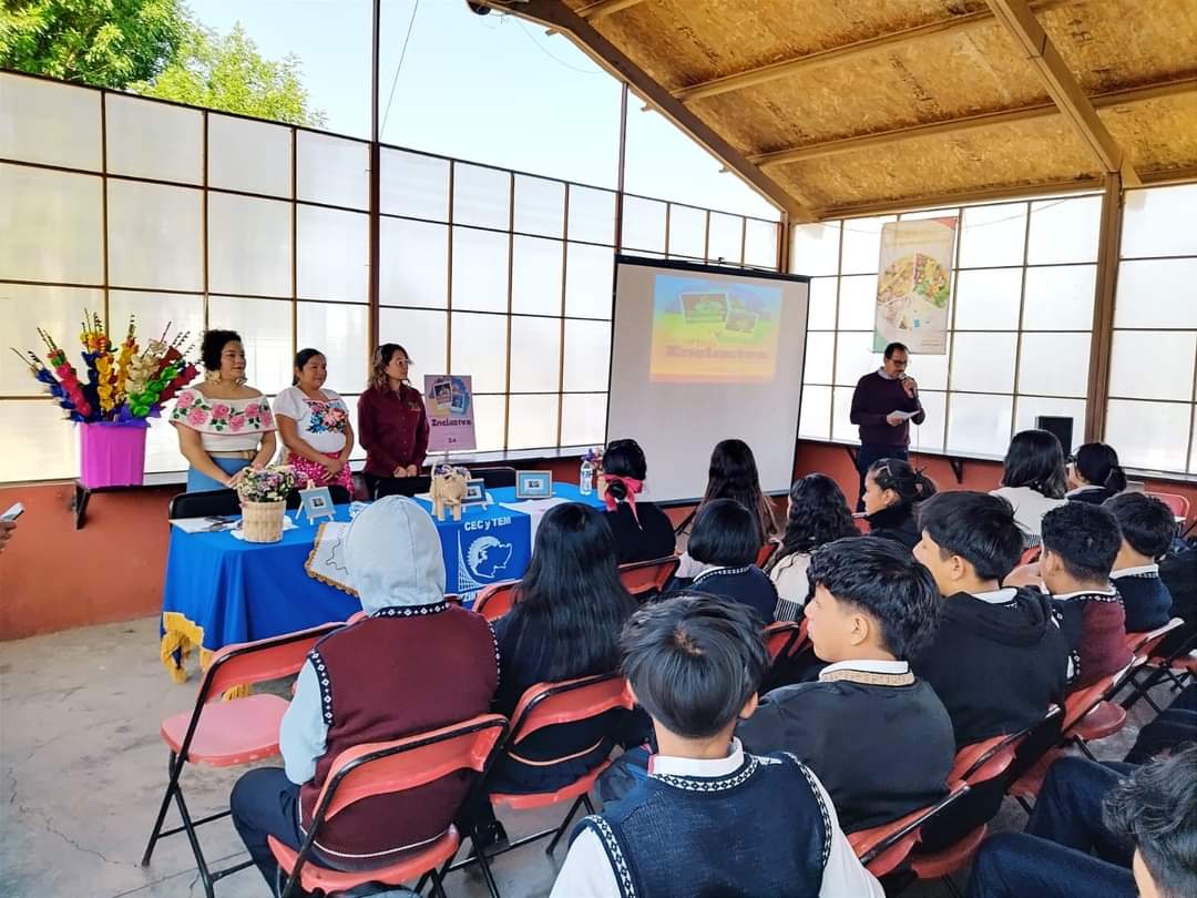 Estudiantes del Cecytem conocen retos de educación inclusiva en un contexto bilingüe