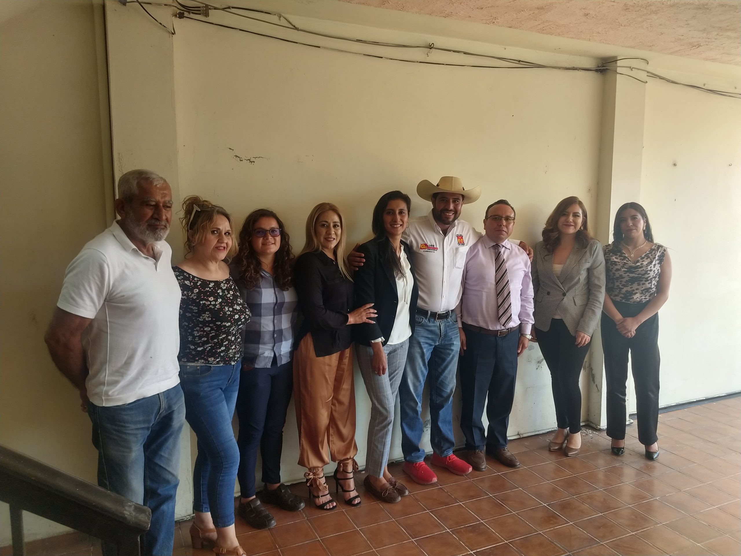 Luis Gildardo López Bernal se reunió con el Lic. Antonio Segura Mondragón y lideres de diferentes grupos civiles