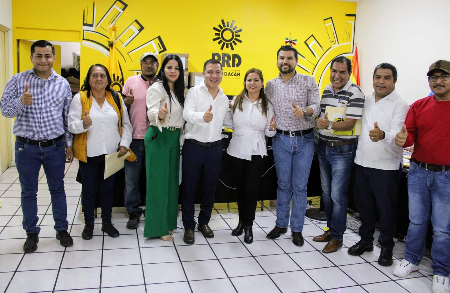 Rosy Salinas Formaliza su Candidatura por la Alcaldía de Zitácuaro bajo la Coalición PAN- PRI – PRD.