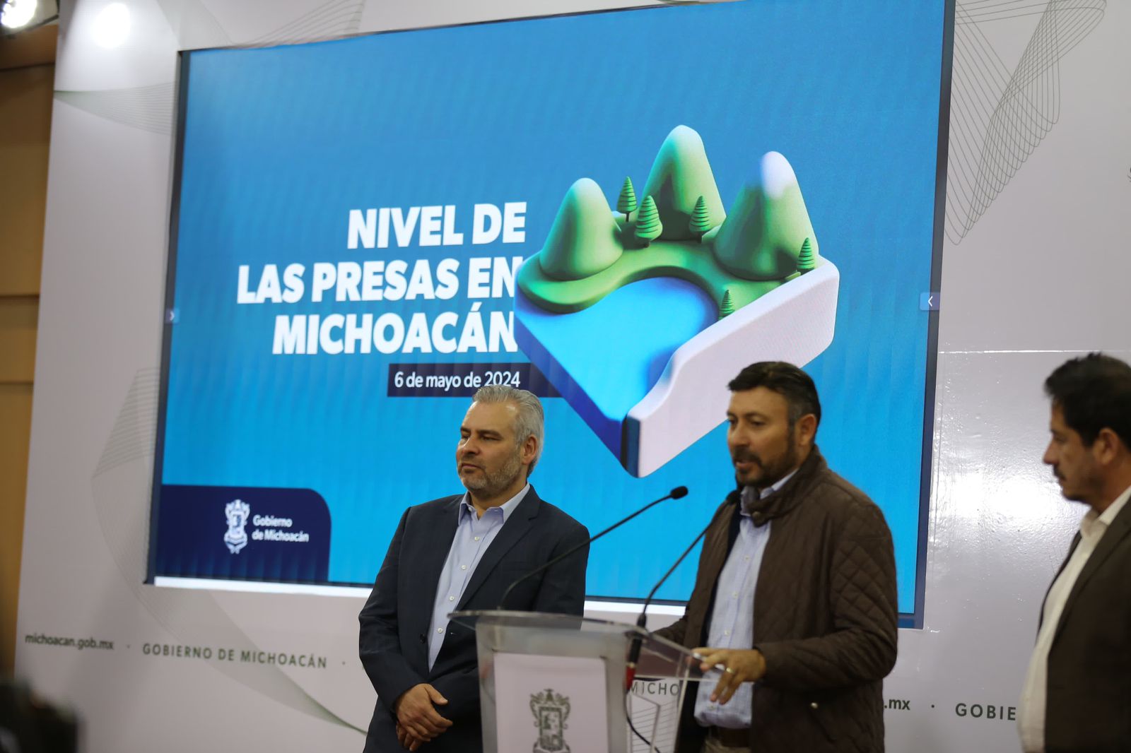 Estimularán nubes para generar lluvias: Bedolla