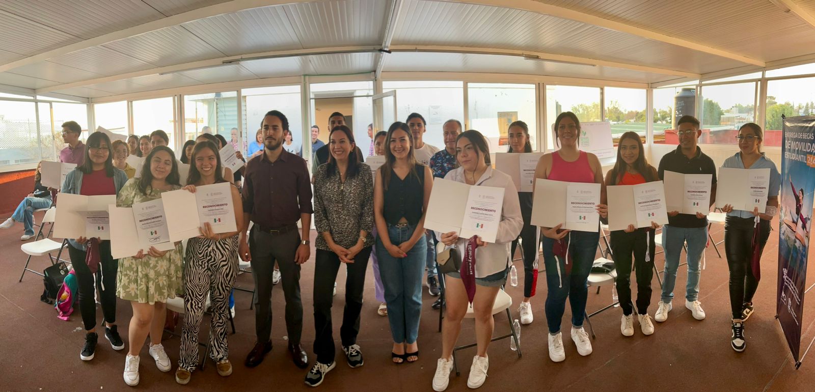 Viajarán 20 estudiantes de la Normal Urbana a Tlaxcala con beca de movilidad