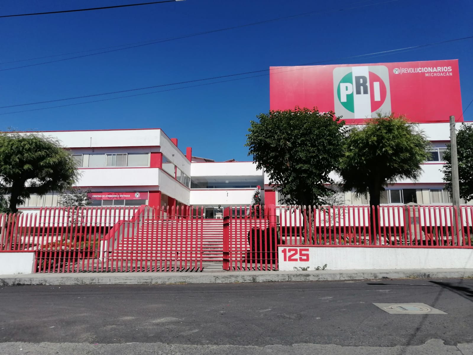 Si no actúan, autoridades serán cómplices de la toma del IEM en Contepec: PRI