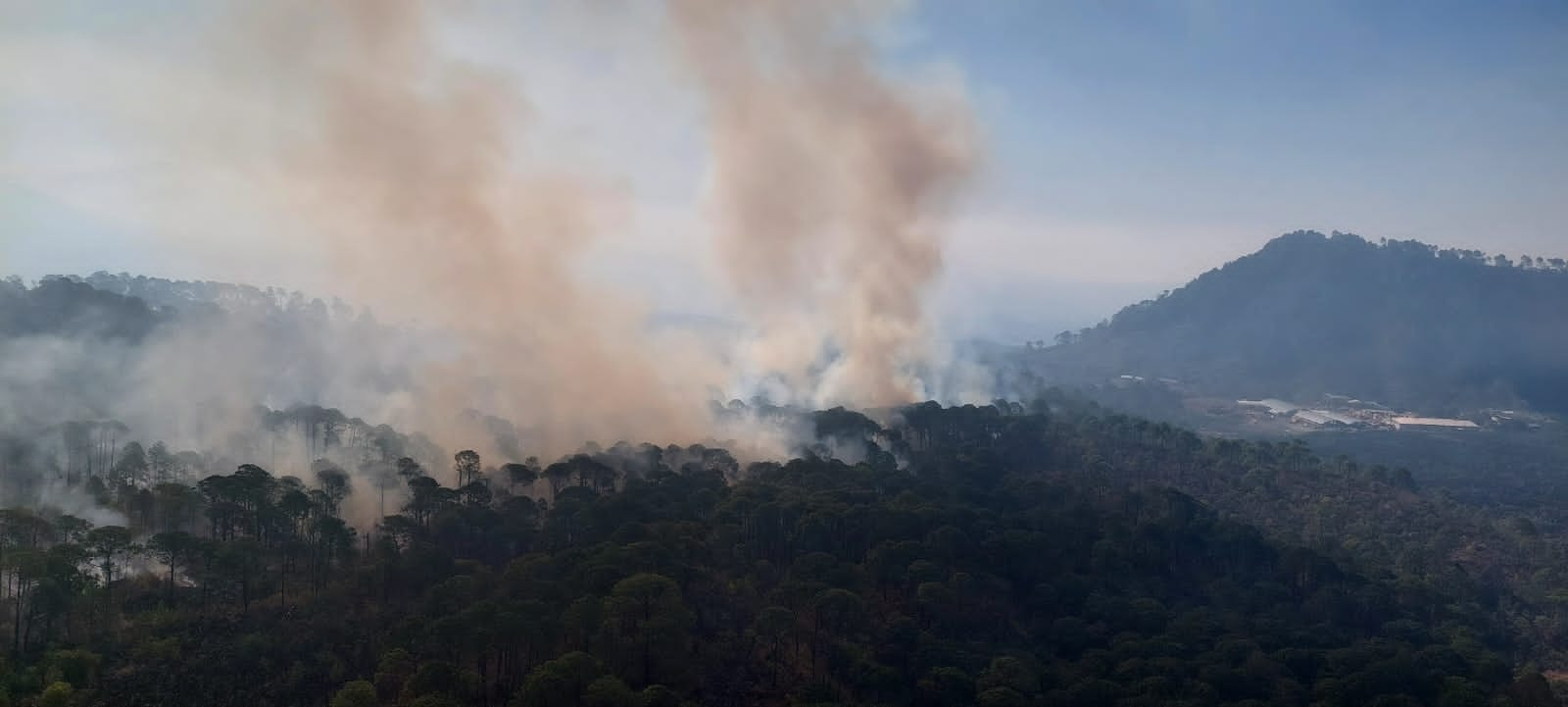 Incendios forestales mantienen mala calidad del aire en Morelia: Secma