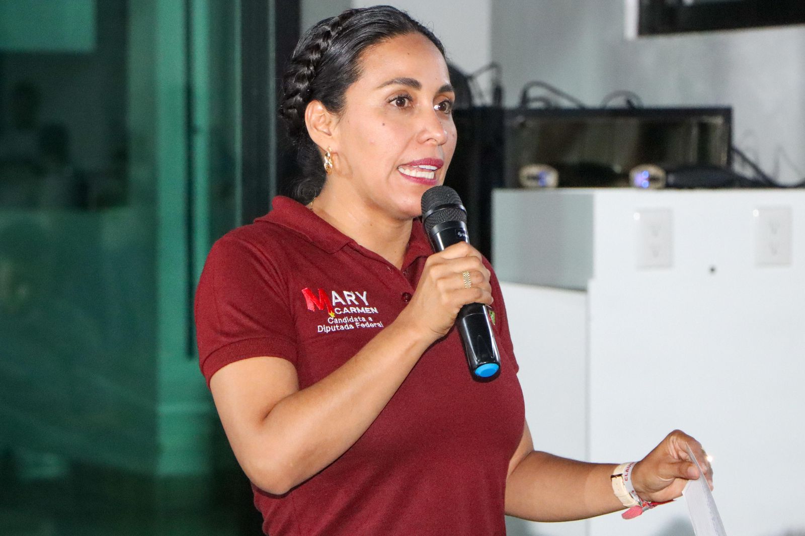 En Zitácuaro, el magisterio va con la 4T: Mary Carmen Bernal