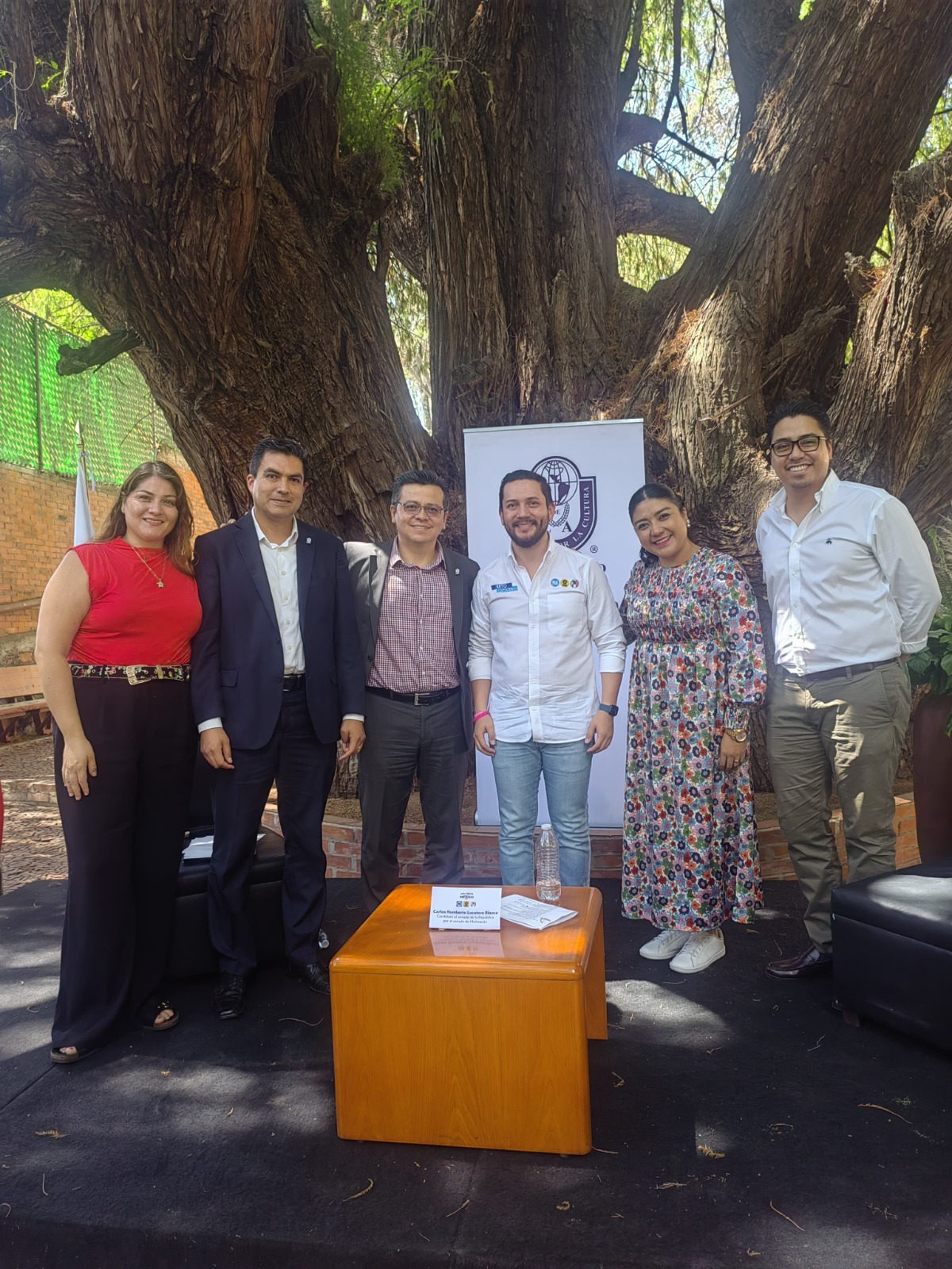 En foro universitario, presenta Beto Lucatero propuestas clave para impulsar la inclusión y el desarrollo