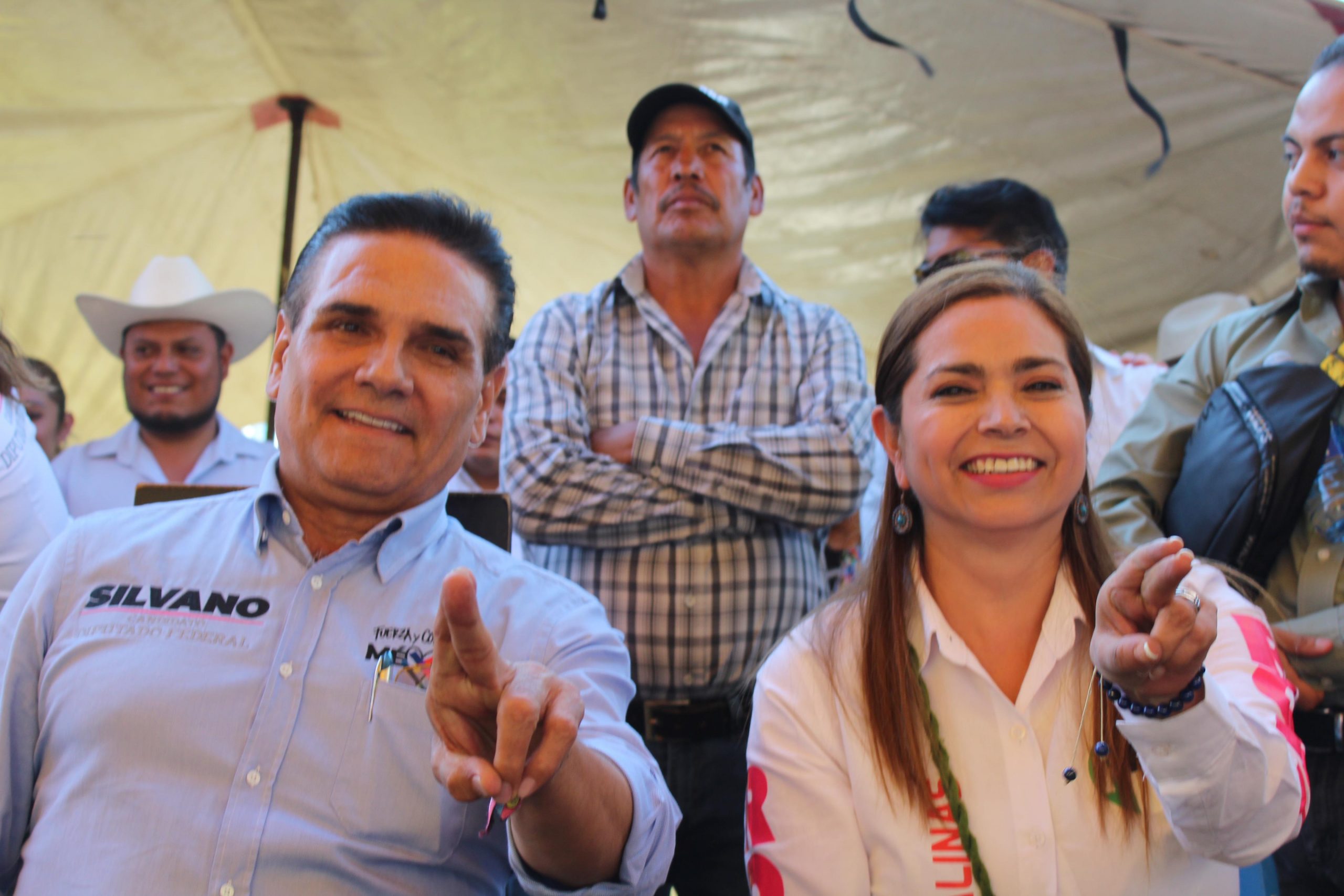 Hoy tenemos la oportunidad de sacar al mal gobierno que tenemos en Zitácuaro: Rosy Salinas