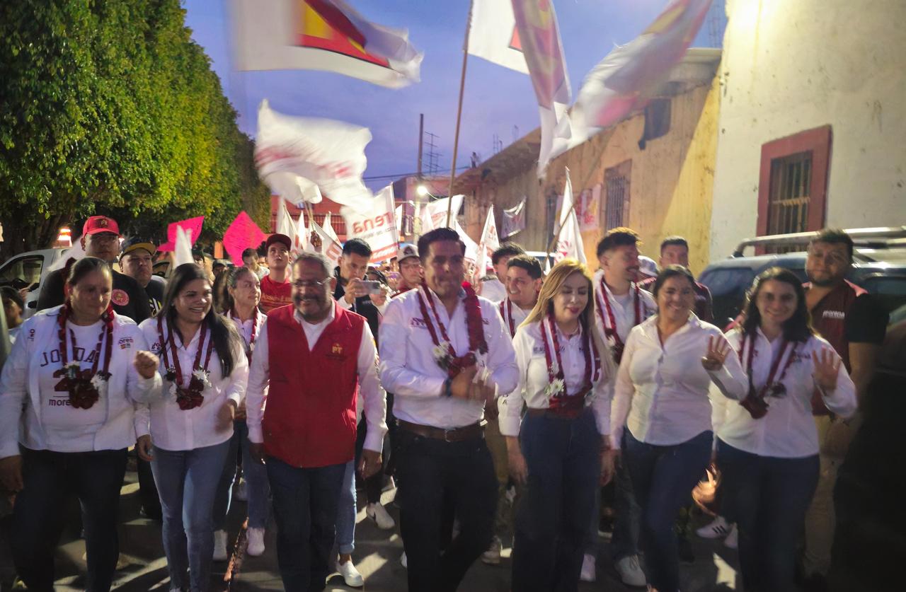 ​José Luis Téllez hace equipo con el candidato a la Presidencia Municipal de Zinapécuaro Jordan Reyes