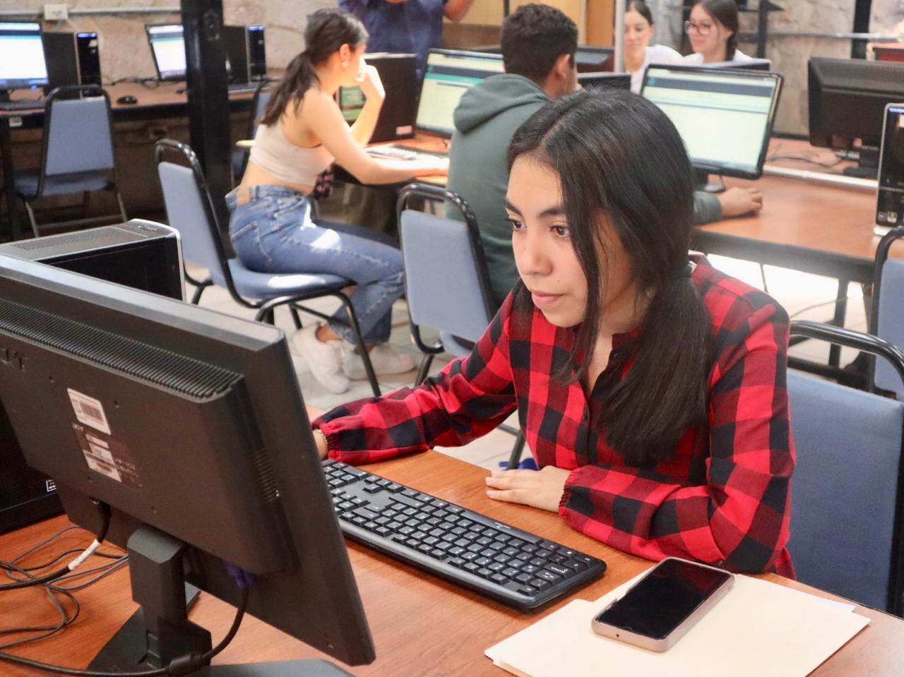Conoce qué aspirantes pueden tramitar ficha para Escuelas Normales esta semana