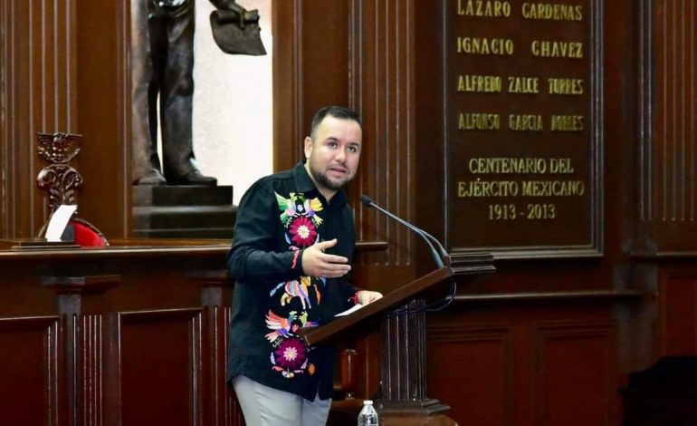 Plantea Reyes Galindo iniciativa para que autoridades de Michoacán atiendan de manera integral la obesidad y los trastornos de conducta alimenticia
