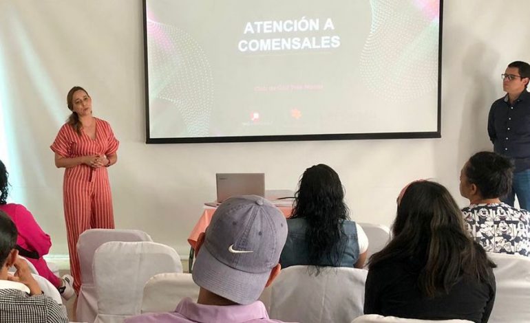 Icatmi ofrece cursos de actualización para trabajadores del sector restaurantero