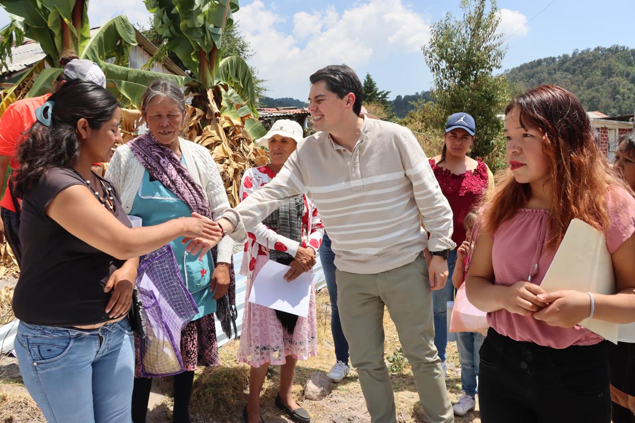 Apoyos de Mejoramiento de Vivienda benefician a 60 familias de Nicolás Romero