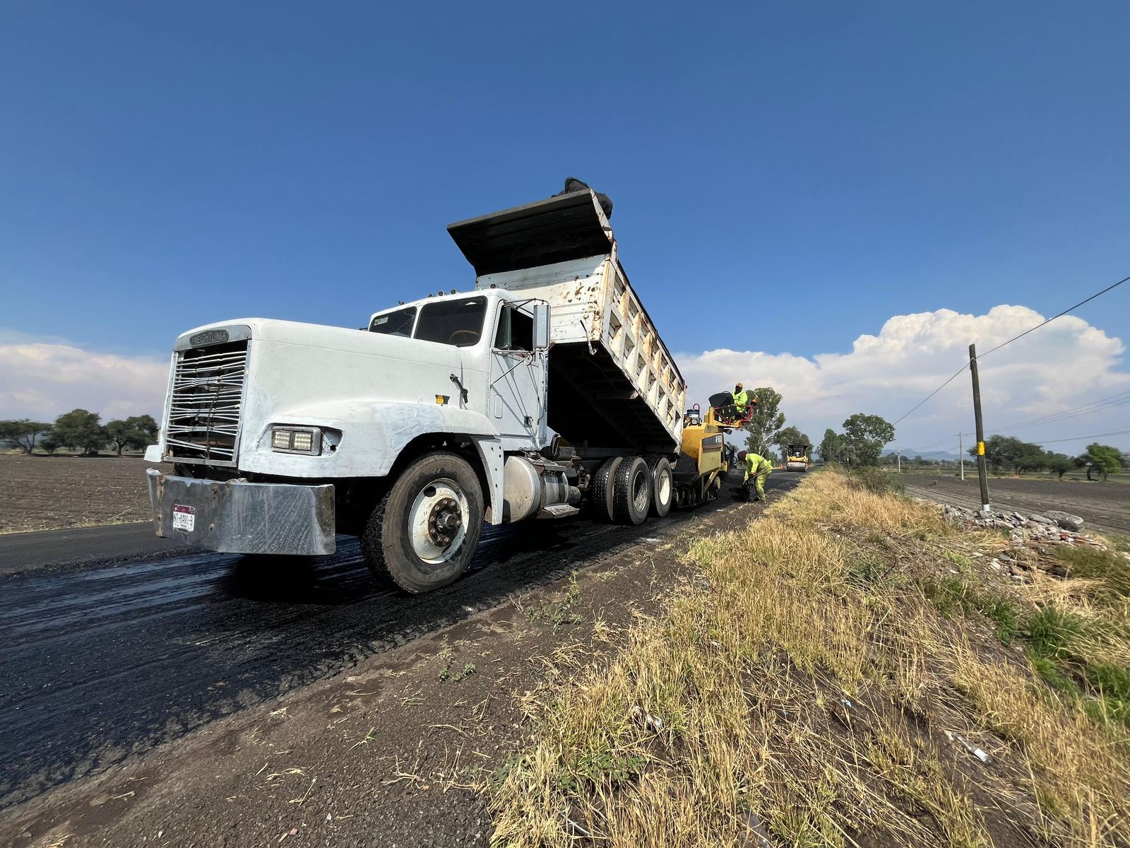 Rehabilitación de carretera La Cinta-Santa Ana Maya con avance del 50 %