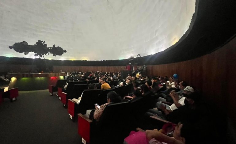Descubre el universo en el Planetario de Morelia con sus funciones para el fin de semana