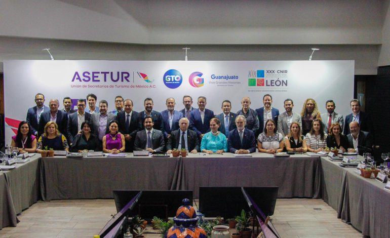 Michoacán presume destinos en congreso nacional de líderes de reuniones