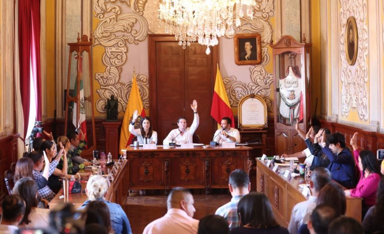 Cabildo de Morelia aprueba el otorgamiento en comodato de inmuebles para el suministro de agua potable
