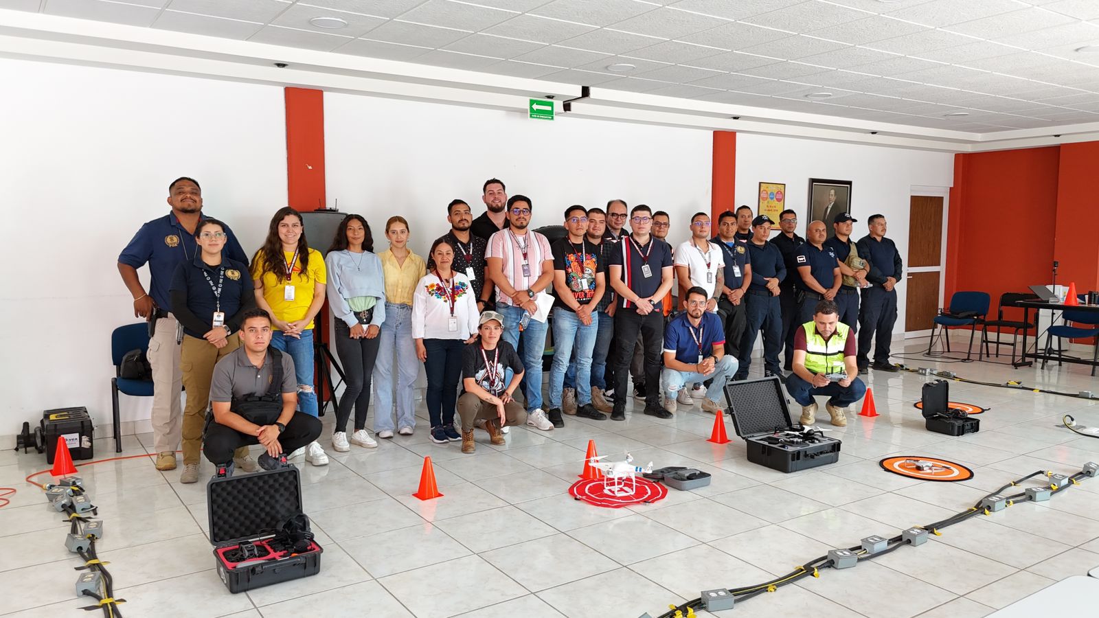 Escuela de Drones del Cecytem ofrece curso en búsqueda y rescate de personas