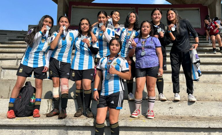 Conalep Ciudad Hidalgo obtuvo segundo lugar estatal en fútbol femenil