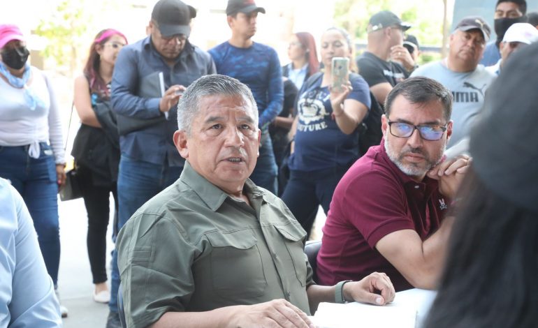 Se logran acuerdos entre autoridades y policías; se dispersan pagos y se abre la circulación