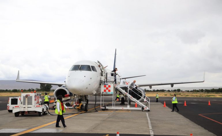 Celebra Alfonso Martínez, regreso de vuelos directos CDMX-Morelia
