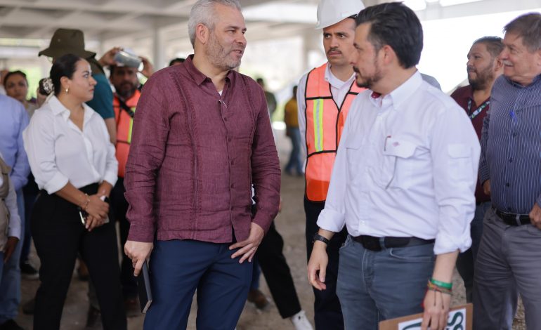 Para hospital indígena en zona Náhuatl de Michoacán, 329 mdp: Bedolla.