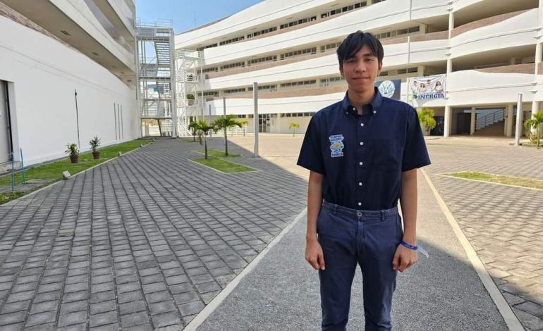 Alumno del Cecytem competirá en Olimpiada Internacional de Química