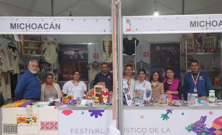 Riquezas turísticas de Michoacán llegan a la capital del país