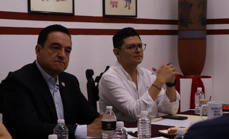 Inician preparativos para el Tianguis Artesanal de Occidente