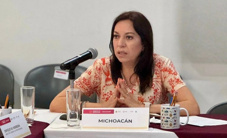 Propone Michoacán medir eficiencia terminal de estudios con obtención de cédula profesional