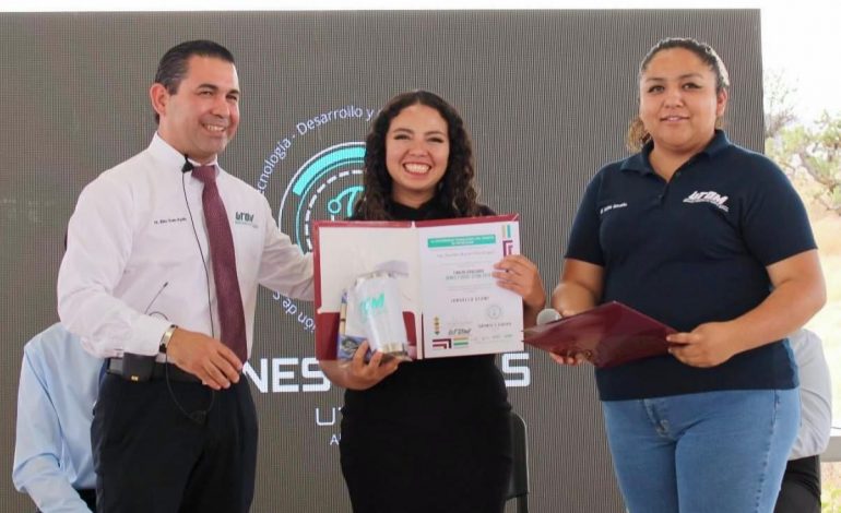 Conoce las 4 universidades donde puedes obtener doble titulación