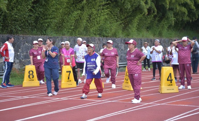 Adultos mayores michoacanos se alistan para las Olimpiadas de Oro del DIF