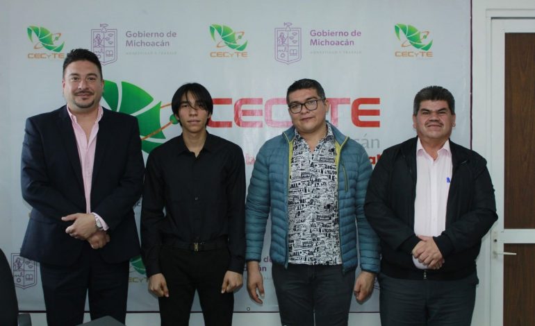 Alumno del Cecytem parte rumbo a Arabia; competirá en Olimpiada de Química