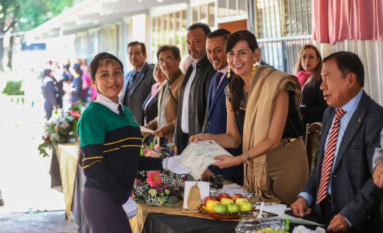 Con inversión de 1.5 mdp, internado de Pátzcuaro culmina ciclo escolar.