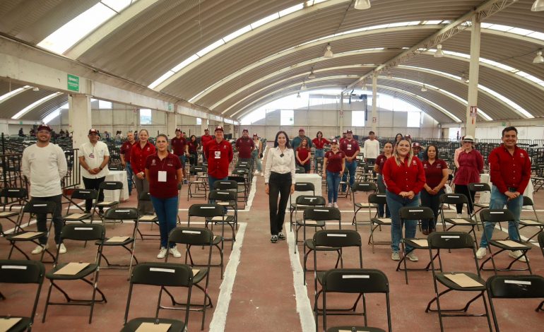 Todo listo para el examen Ceneval de ingreso a Escuelas Normales de Michoacán.