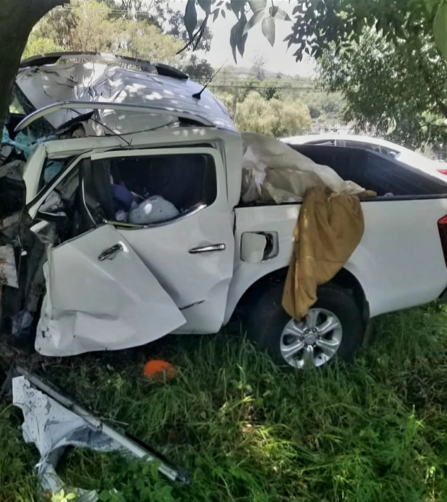 Tres integrantes de una familia mueren y una persona resultó lesionado en accidente automovilístico en la Morelia- Pátzcuaro.