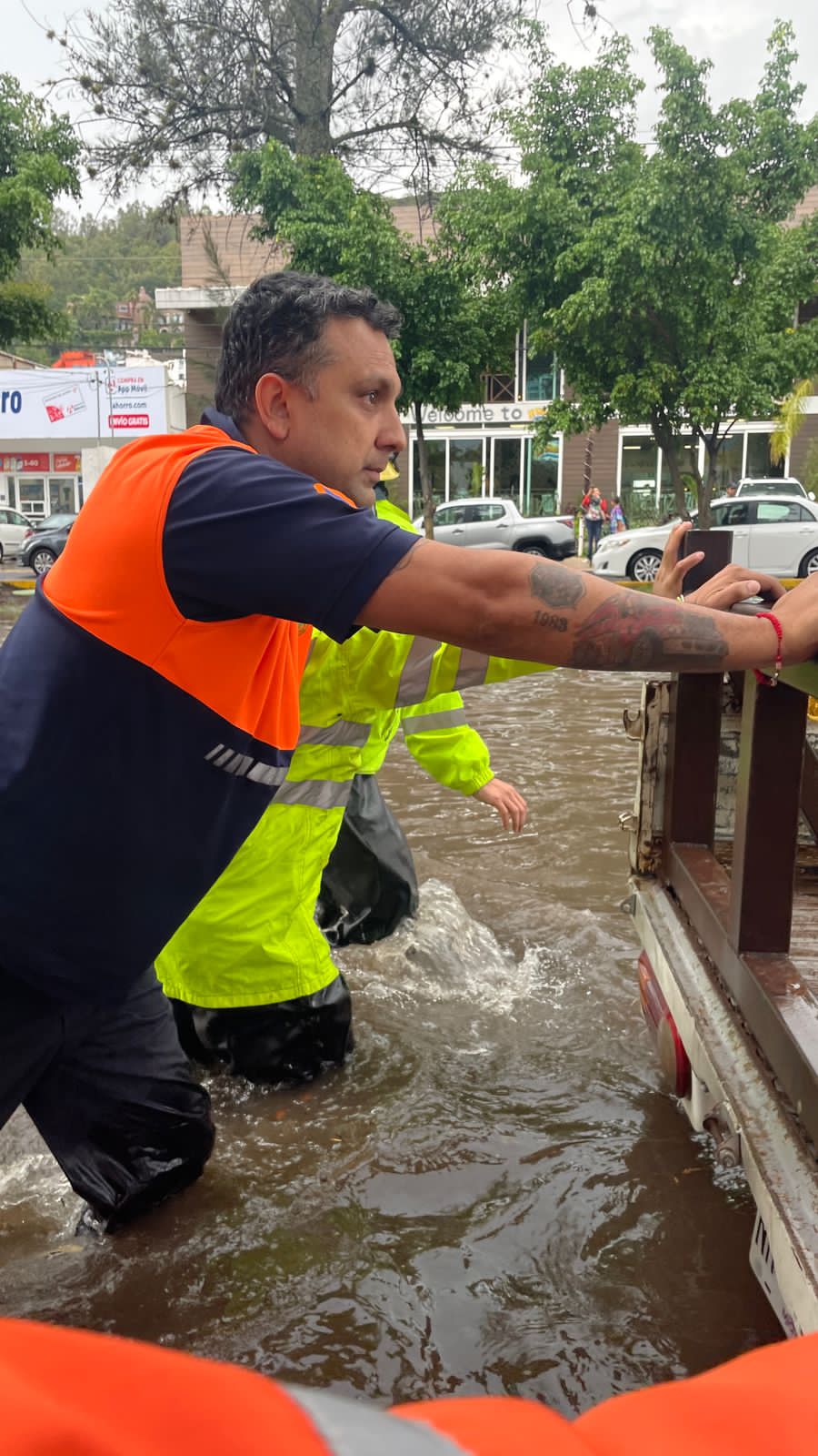 Atiende PC estatal inundaciones y encharcamientos en Morelia
