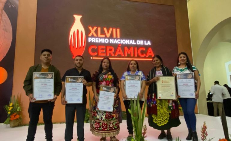 Ocho michoacanos ganan en Concurso Nacional de la Cerámica.