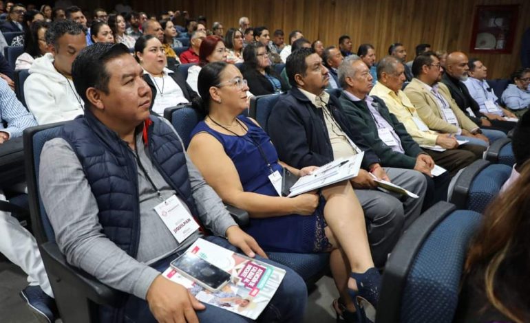 Nueva Escuela Mexicana impulsa la mejora curricular: docente.