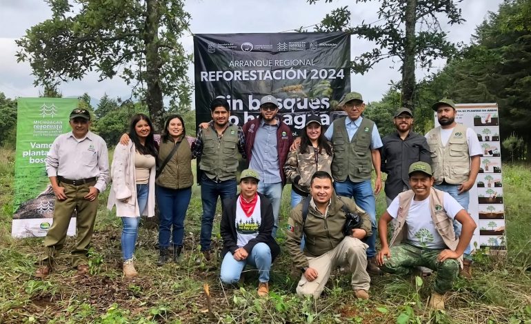 Inicia en Quiroga plantación de 18 mil árboles para la conservación del lago de Pátzcuaro